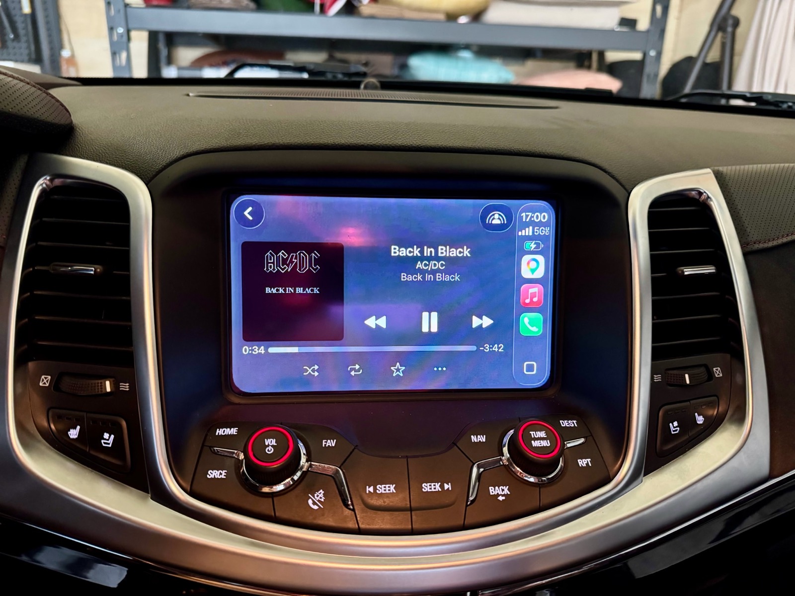Apple Music fullscreen on factory display