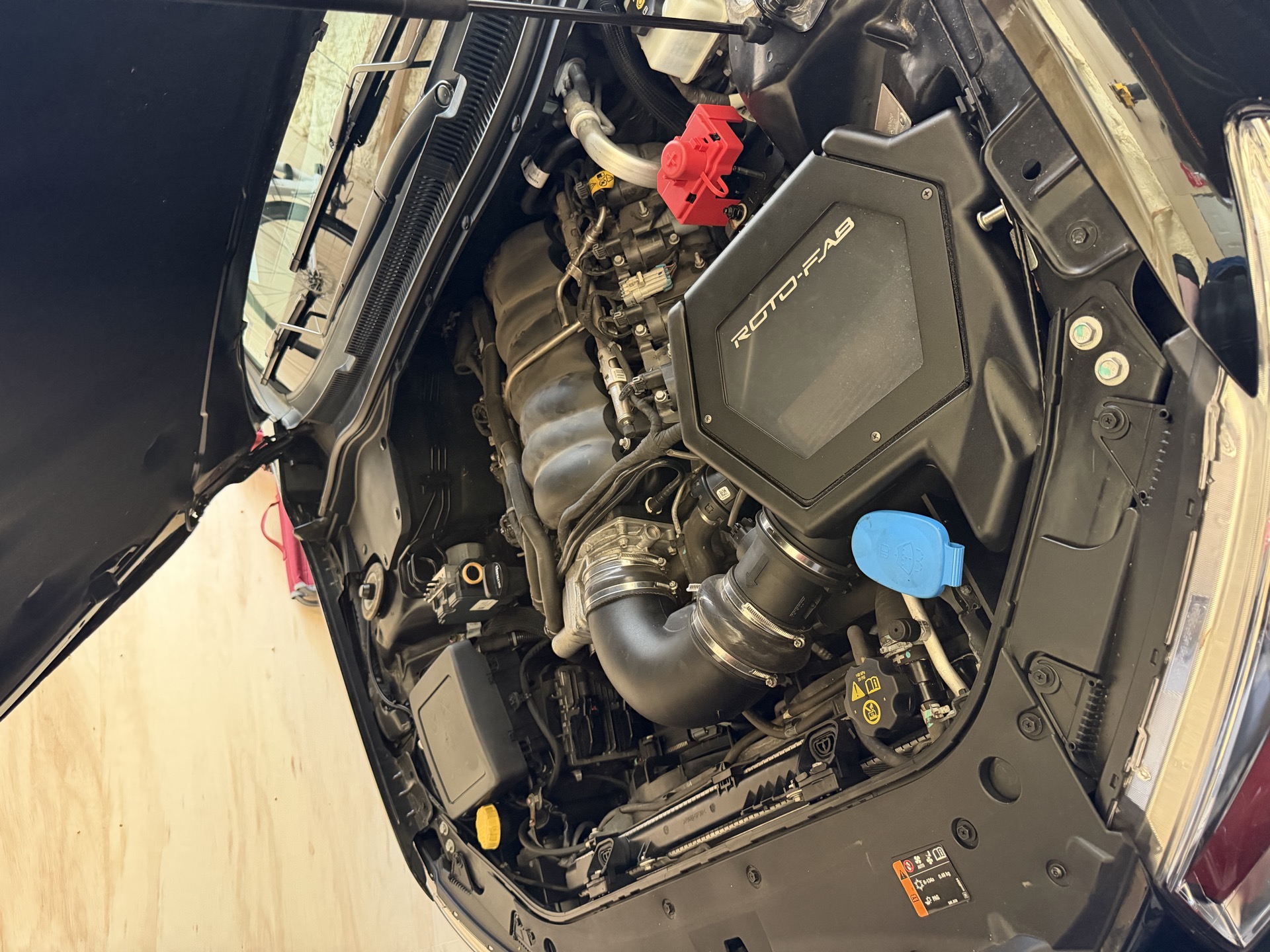 LS3 6.2L engine bay — Stage 2